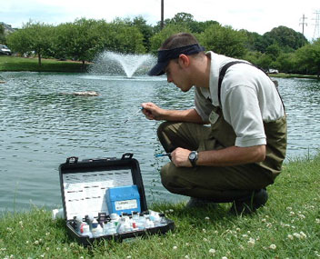 水质分析和监测